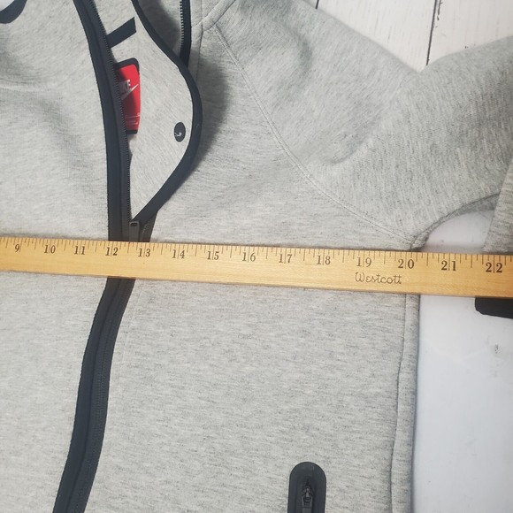 Nike Tech Cape Hoodie Sweatshirt Womens Size Small Gray Full Zip Up 545693-063 - Picture 10 of 10